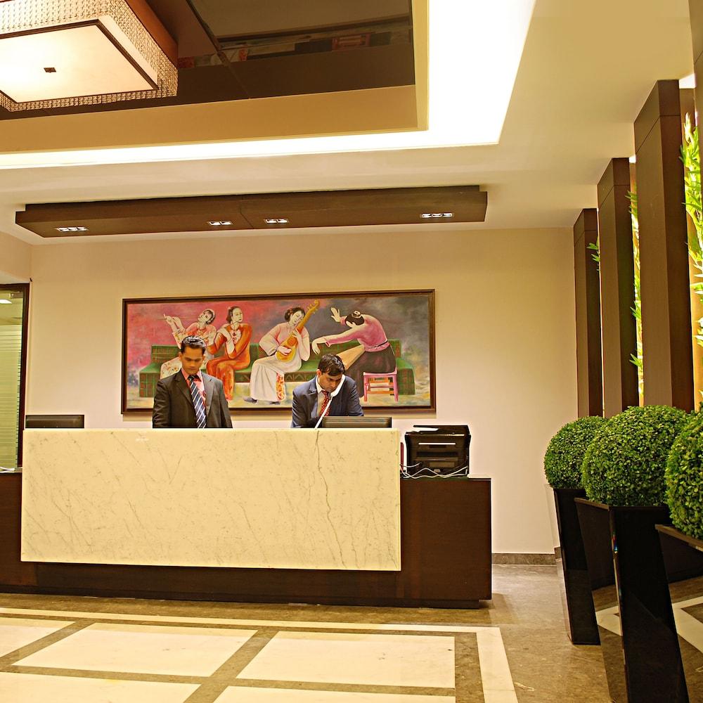 Hotel Africa Avenue Gk - 1 Nueva Delhi Exterior foto
